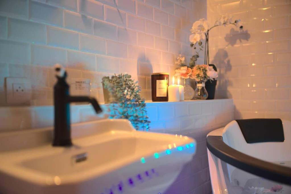 Luxury Room Jacuzzi Centre Ville Haut De Gamme Mulhouse Exterior foto