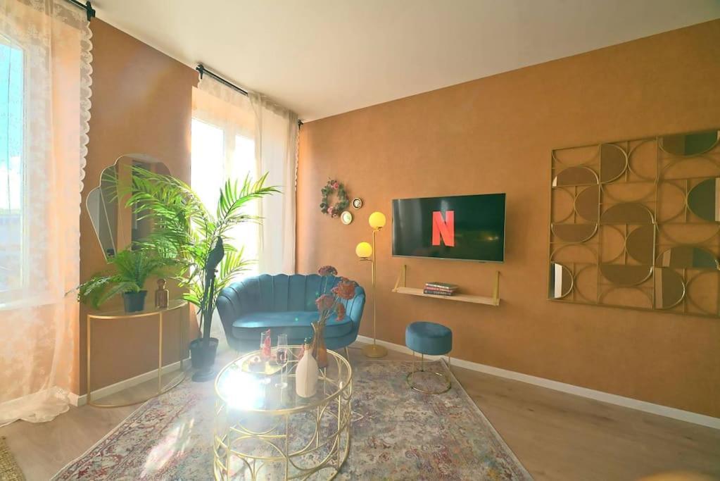 Luxury Room Jacuzzi Centre Ville Haut De Gamme Mulhouse Exterior foto